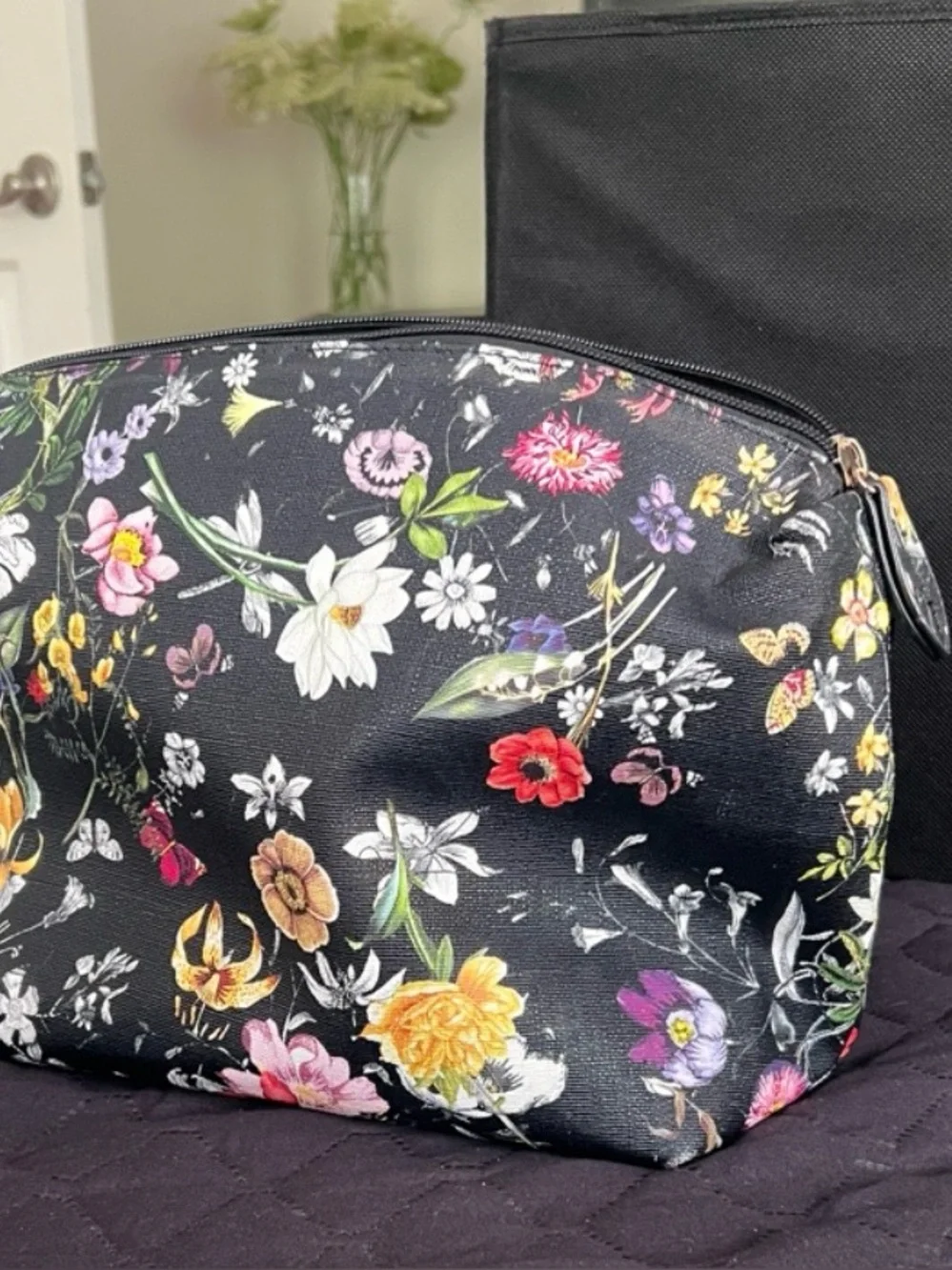 Kelly & Katie Large Vinyl  cosmetic bag